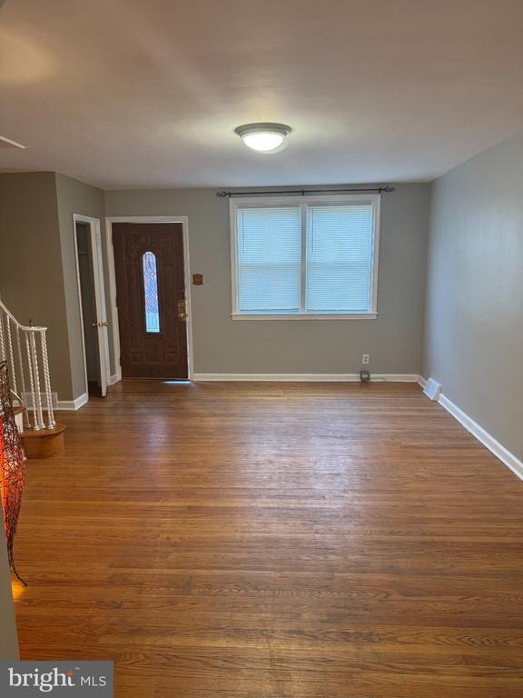 Building Photo - 5149 Arbor St