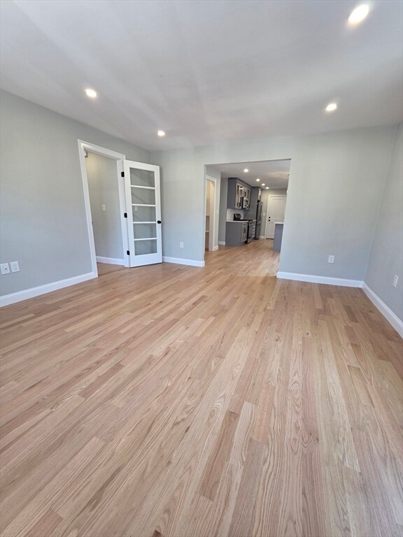 Building Photo - 40 Lorna Rd