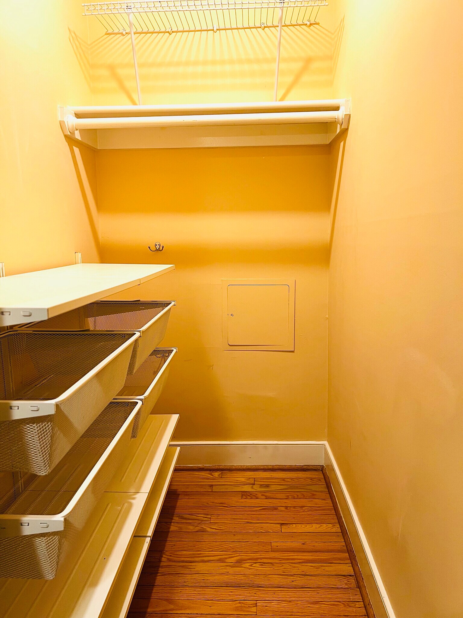 Building Photo - 1305 Clifton St NW