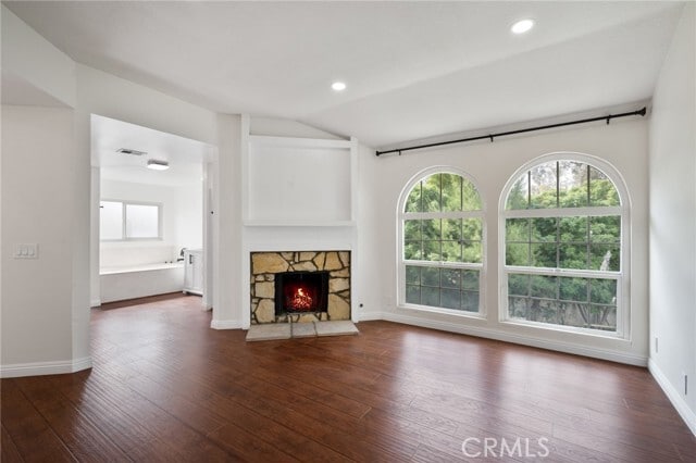 Building Photo - 1443 W Pheasant Ct