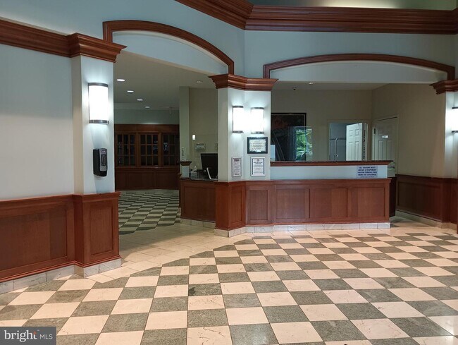 Building Photo - 11800 Sunset Hills Rd