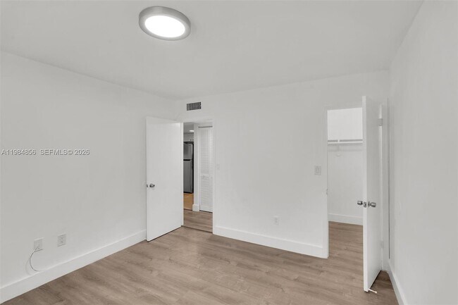 Building Photo - 4325 NW S Tamiami Canal Dr