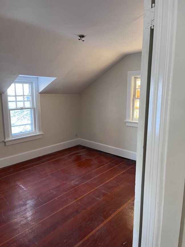 3rd Bedroom - 108 Linden Ave
