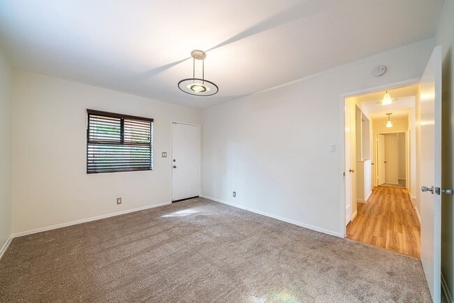 Building Photo - Beautiful Rancho Palos Verdes Home