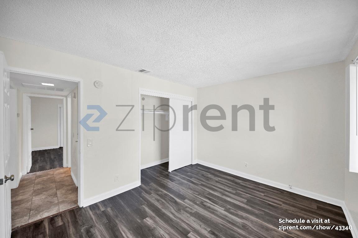 Building Photo - 1428 Sepulveda Ave
