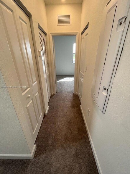 Building Photo - 24628 SW 118 Ct
