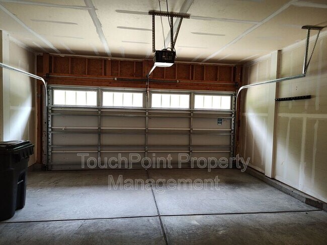 Building Photo - 5240 Allison Ln