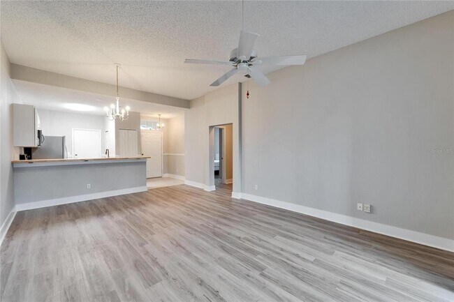 Building Photo - 1032 Radison Ave