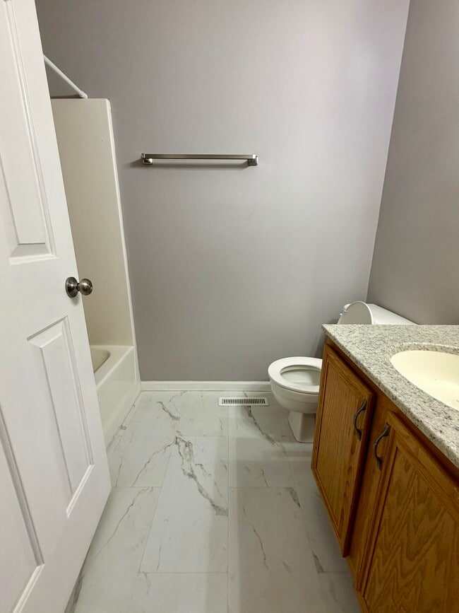 Building Photo - 4723 Brandon Woods St