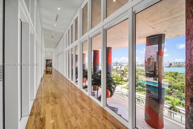 Building Photo - 50 Biscayne Blvd