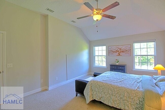 Building Photo - 179 Rutledge Dr