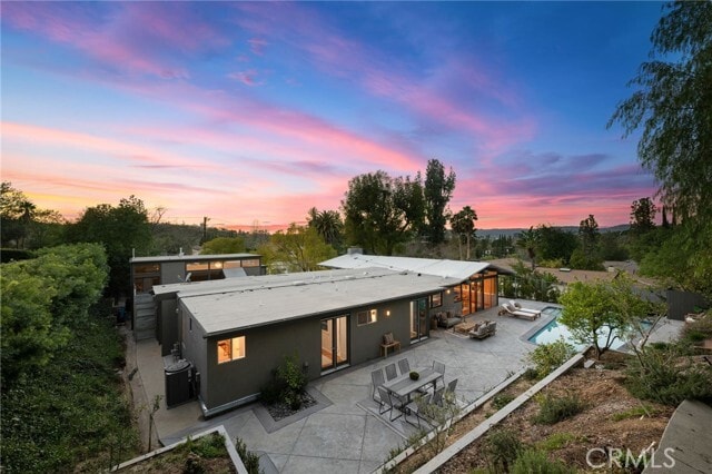 Building Photo - 4750 Poe Ave