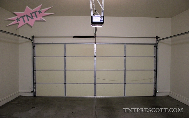 Building Photo - Home in Granville HOA ~ Winter Special!! ~ COMP HOLD