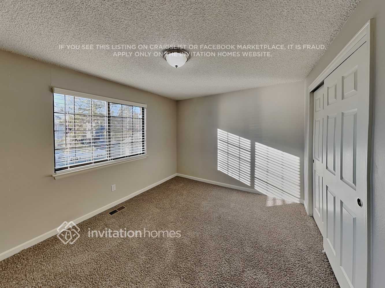 Building Photo - 12150 Bellaire St