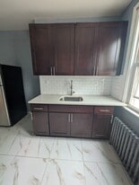 Building Photo - 225 Lembeck Ave