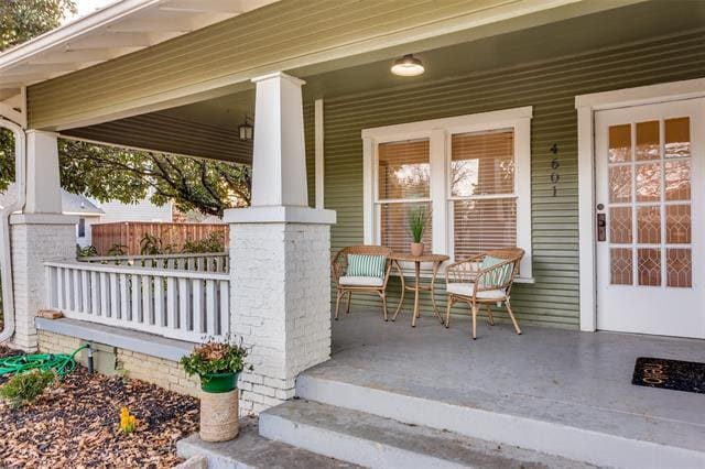 Building Photo - 4601 Pershing Ave