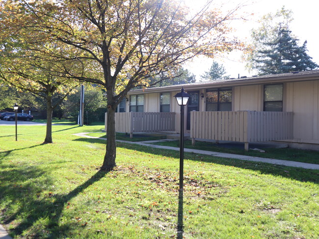 Building Photo - Newberry Apartments