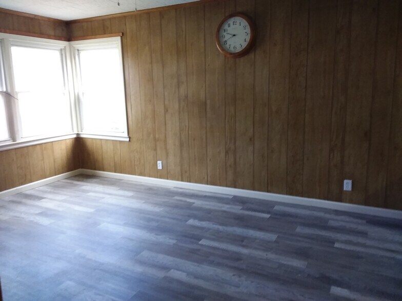 Building Photo - 58 Pennywood Ln