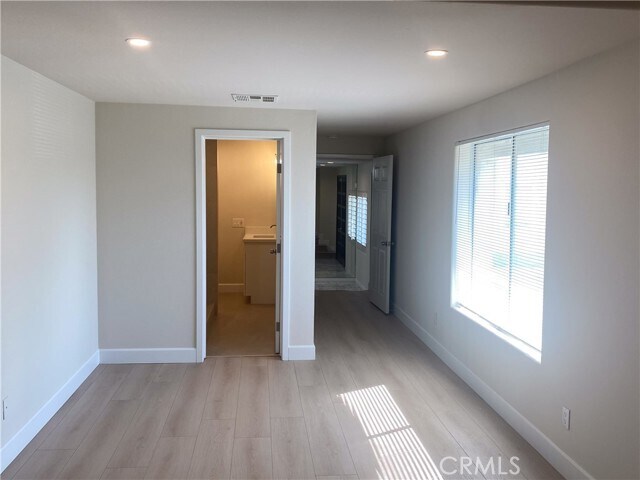 Building Photo - 6492 Fairlynn Blvd