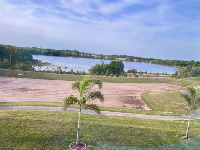 Building Photo - 2049 Heart Lk Dr