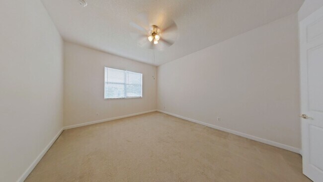 Building Photo - Home with water views in Patriots Landing