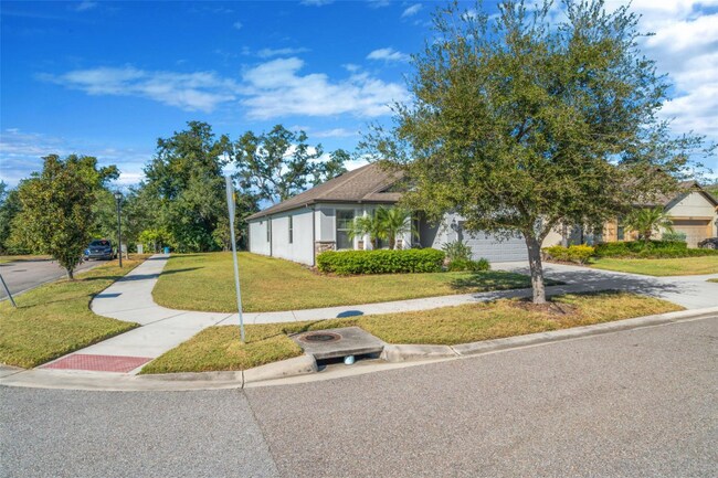 Building Photo - 5015 Laurel Creek Pl