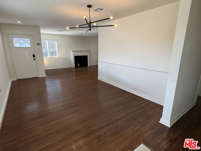 Building Photo - 1442 Ellsmere Ave