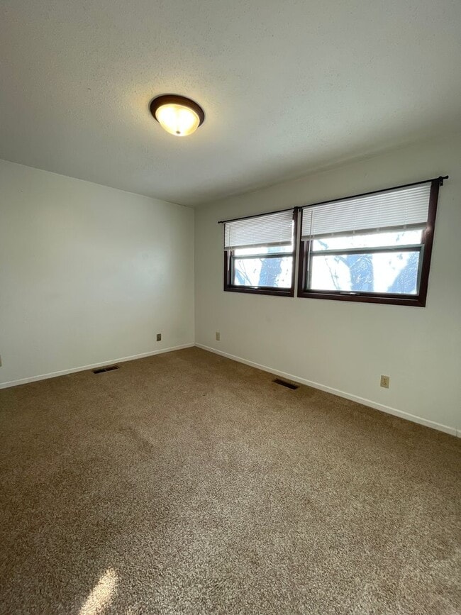 Building Photo - 1119 Market St