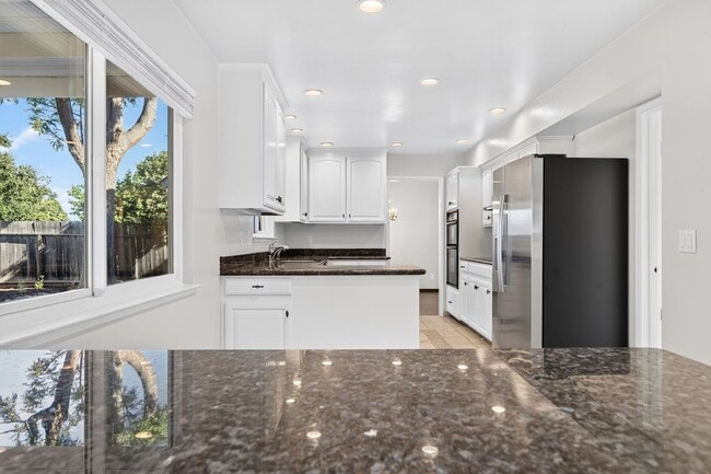 Building Photo - Northgate Beauty with Newly Landscaped Backyard, Top-Rated Schools & Prime Walnut Creek Location!