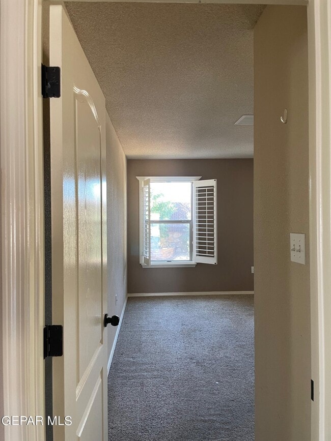 Building Photo - 3233 Muddy Point Ln