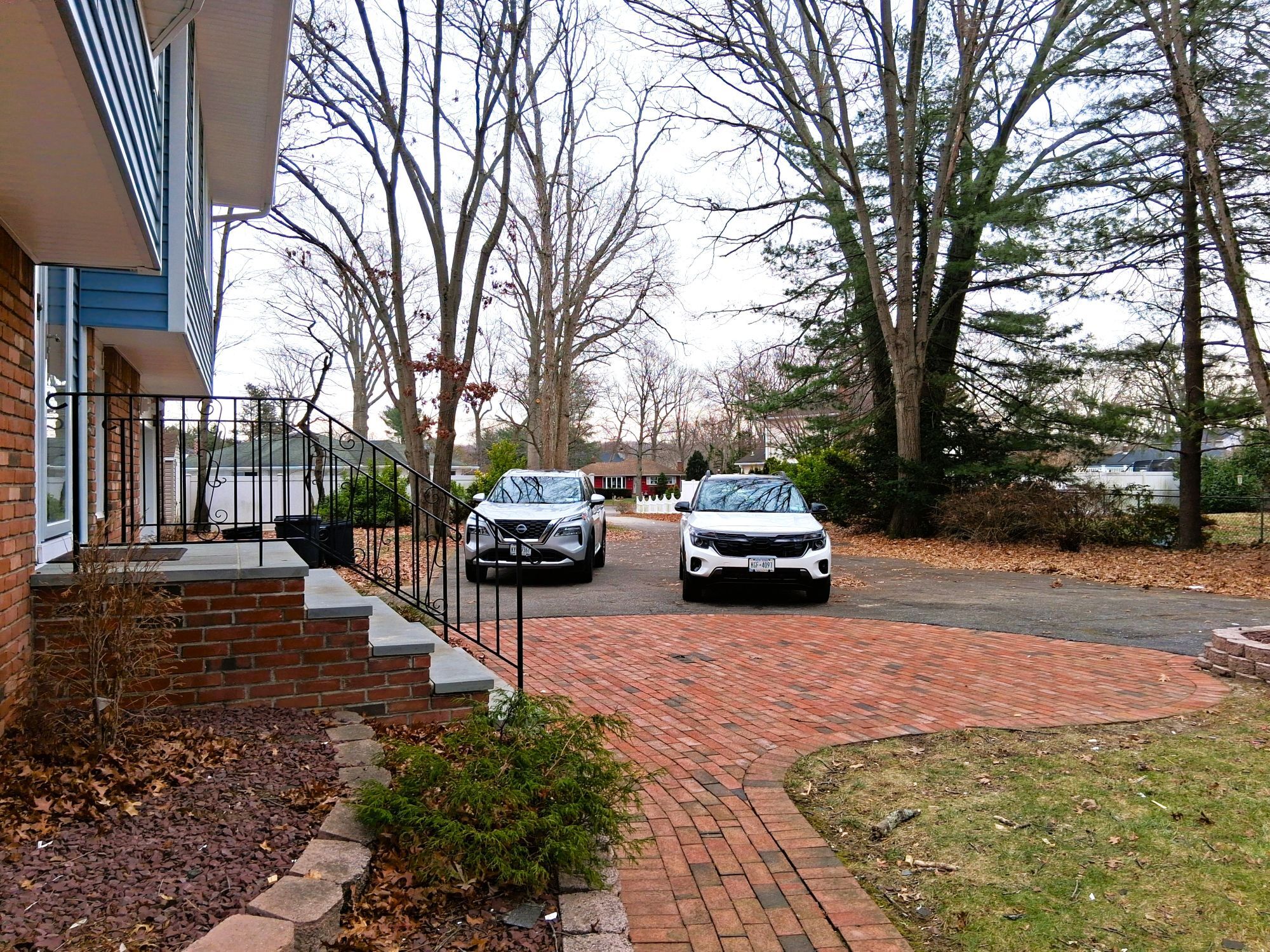 Building Photo - 37 South Ln