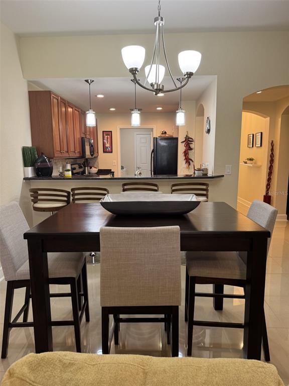 Building Photo - 240 West End Dr