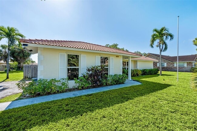 Building Photo - 3165 NW 116th Ave