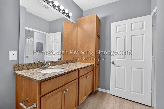 Building Photo - 1270 Strassner Dr