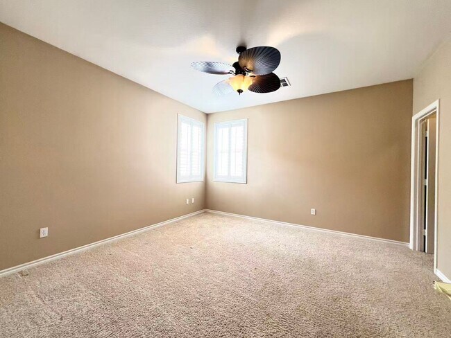 Building Photo - Welcome to the gorgeous home in Rhode Ranch
