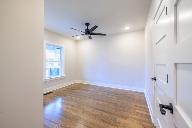 Building Photo - **COMING SOON!  FULLY Renovated Buchanan D...