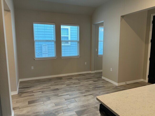 Building Photo - 108 Lafitte Dr