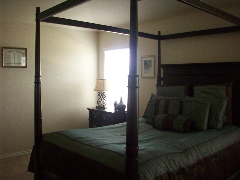 Building Photo - 11218 Bold Forbes