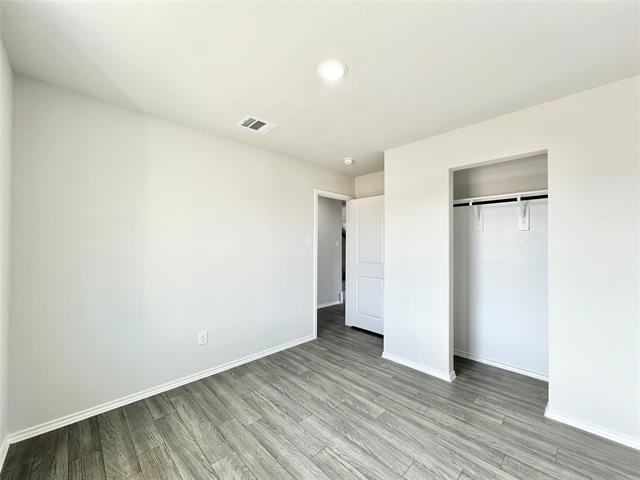 Building Photo - 829 Bluffview Dr