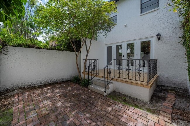 Building Photo - 4735 W Vasconia St