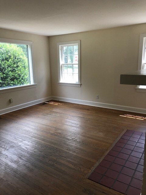 Living Area (View 2) - 1105 N Church St