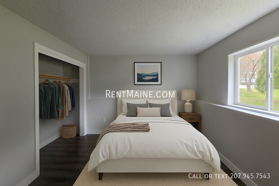 Building Photo - 22 Hillside Ln