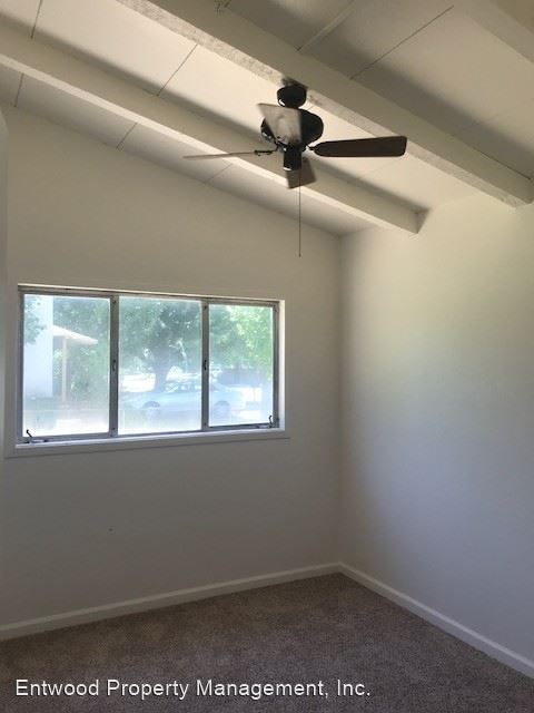 Building Photo - 4 br, 2 bath House - 2650 Cactus Avenue