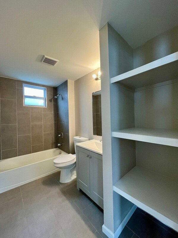 Building Photo - 13128 Balsam St