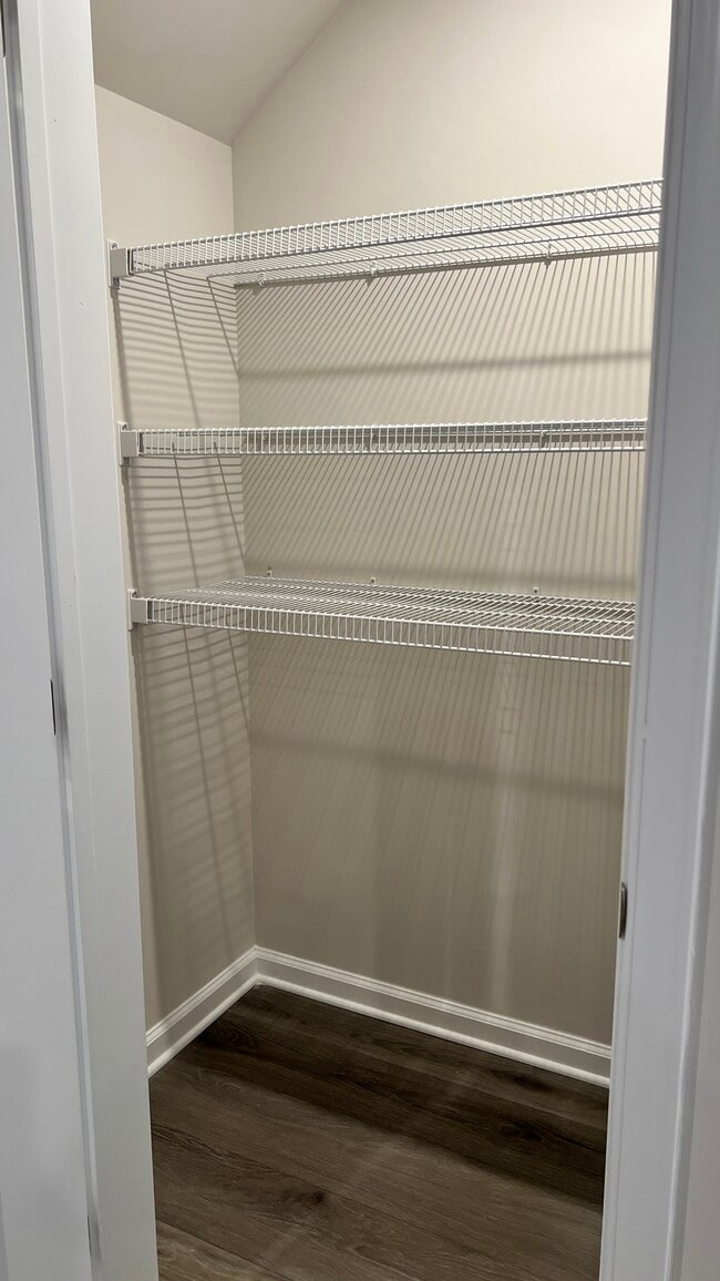 Building Photo - 243 Christiana Ln