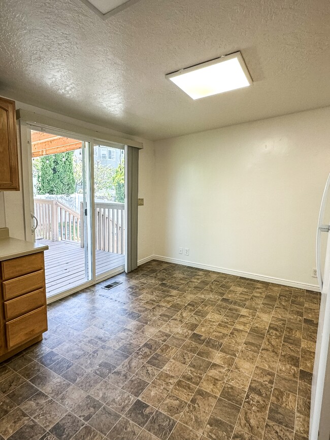 Building Photo - 6745 W 3860 S