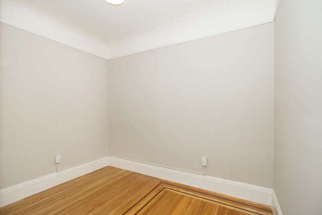 Interior Photo - 3201 23rd Street