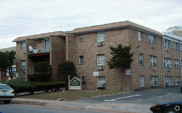 Garden State Apartments - The Eden