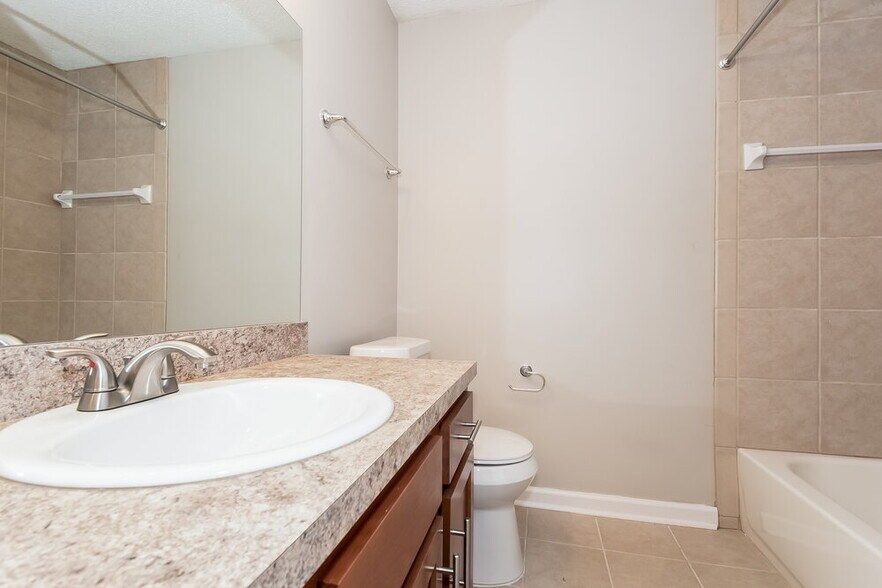 Building Photo - 12335 Silent Brook Trail N