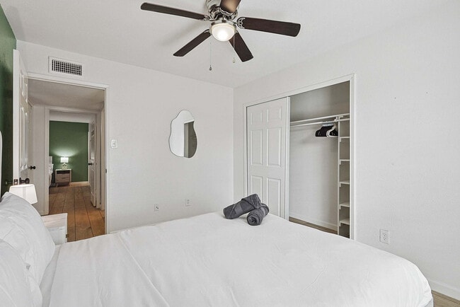 Building Photo - 5632 Terry St